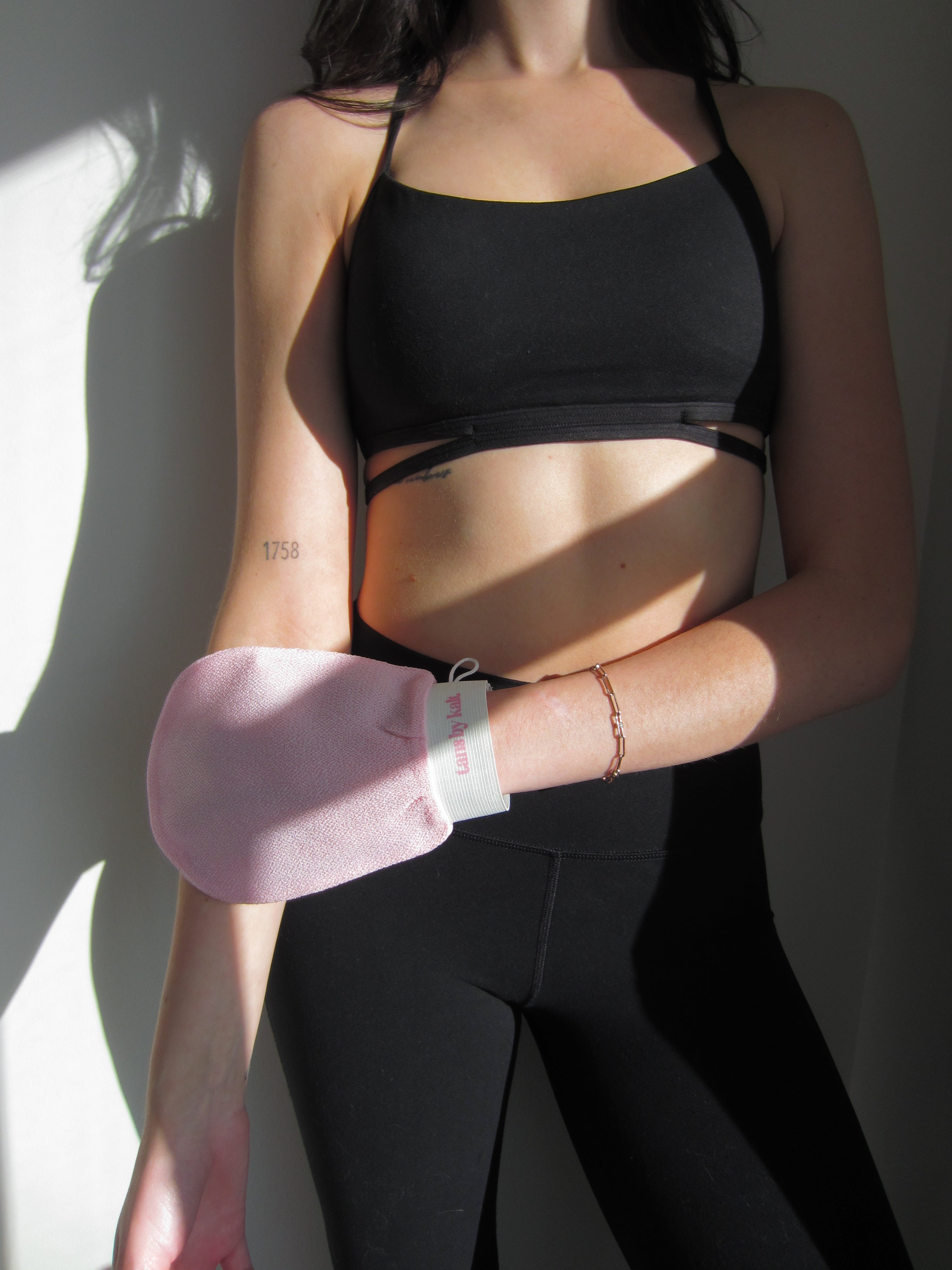 Premium Exfoliation Glove