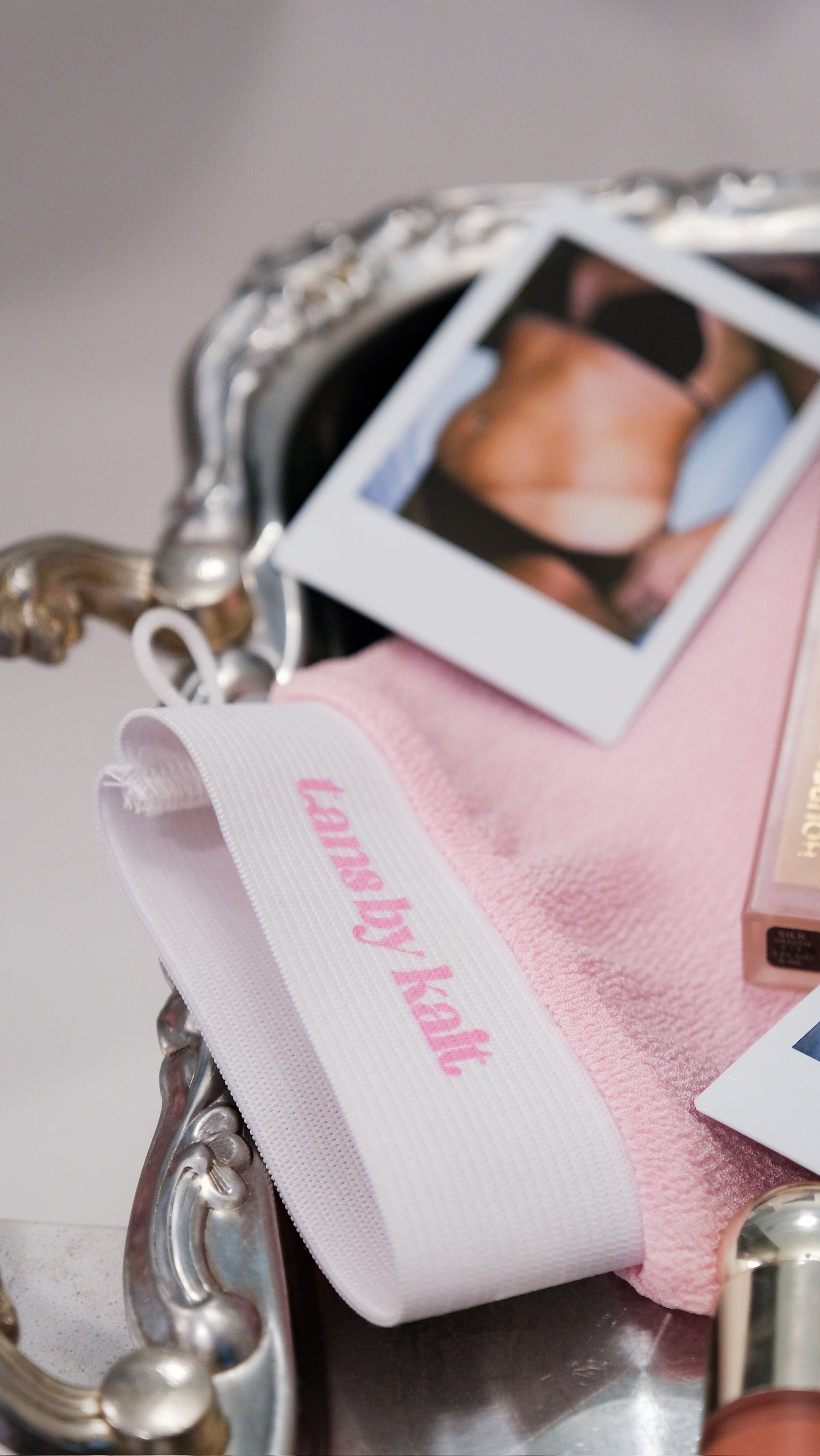 Premium Exfoliation Glove